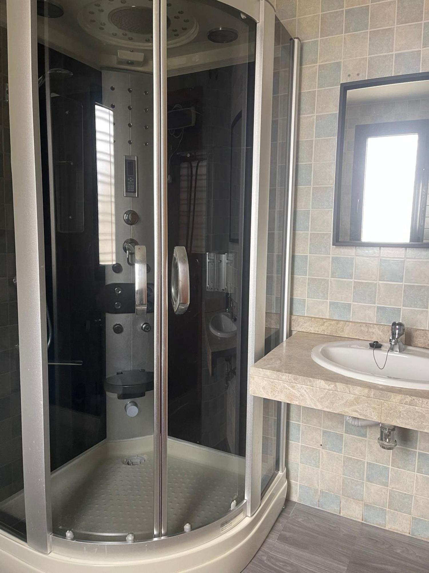 מאיירנה דל אלחראפה Stelarium-Suite Con Bano Privado En Casa Compartida-Uebica2 מראה חיצוני תמונה